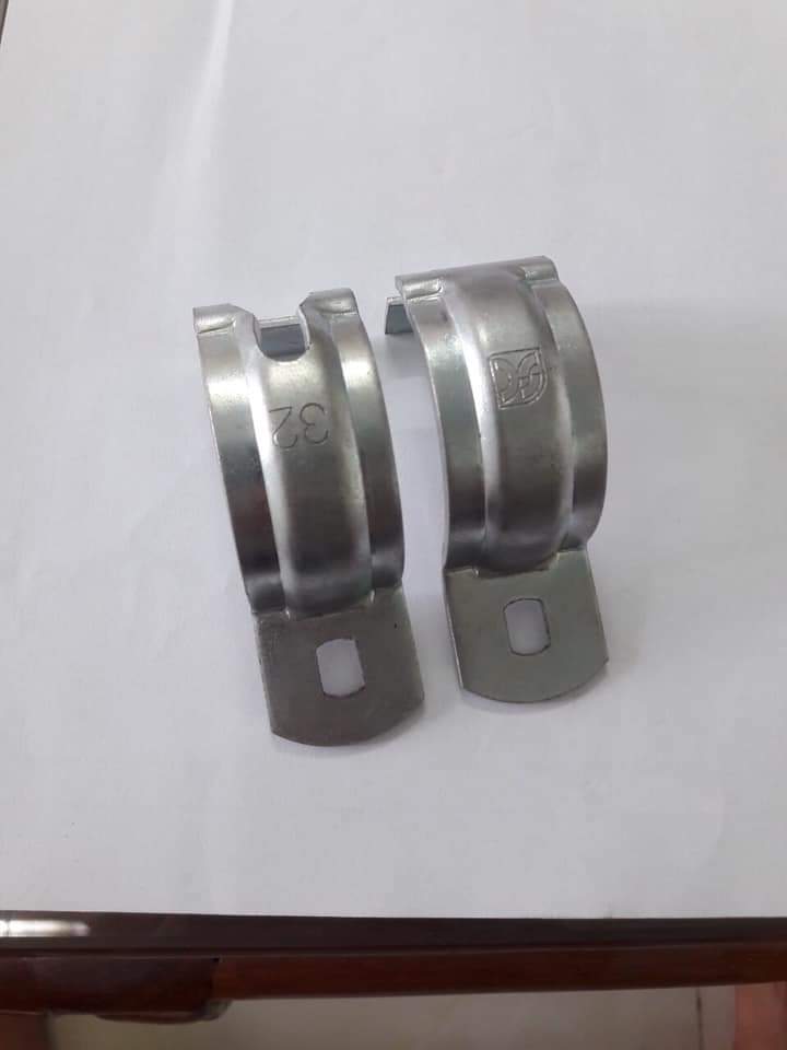 Khuôn dập liên hoàn đai treo ống
